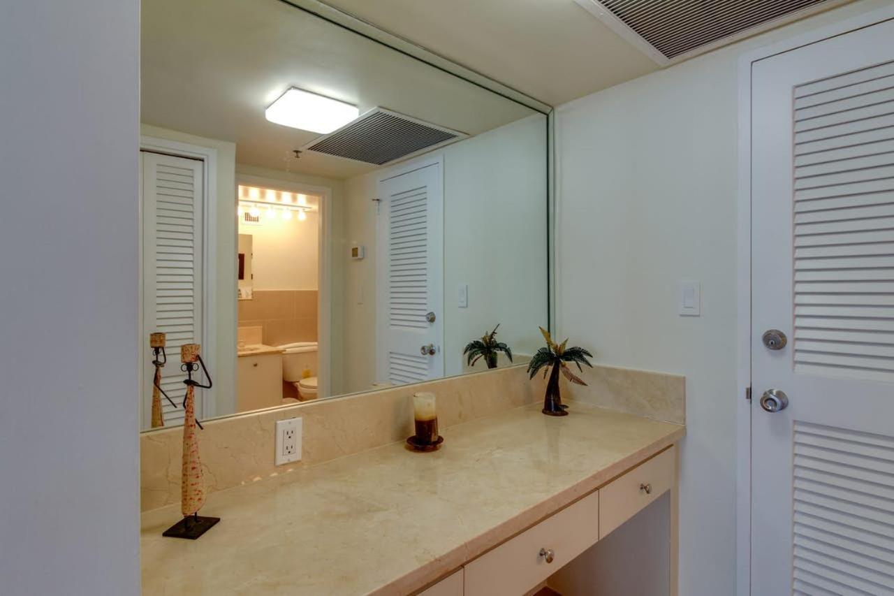 Alexander 1211 Beachfront Condo With Direct Beach Access, 2 Pools, Sauna, Gym Miami Beach Exterior photo